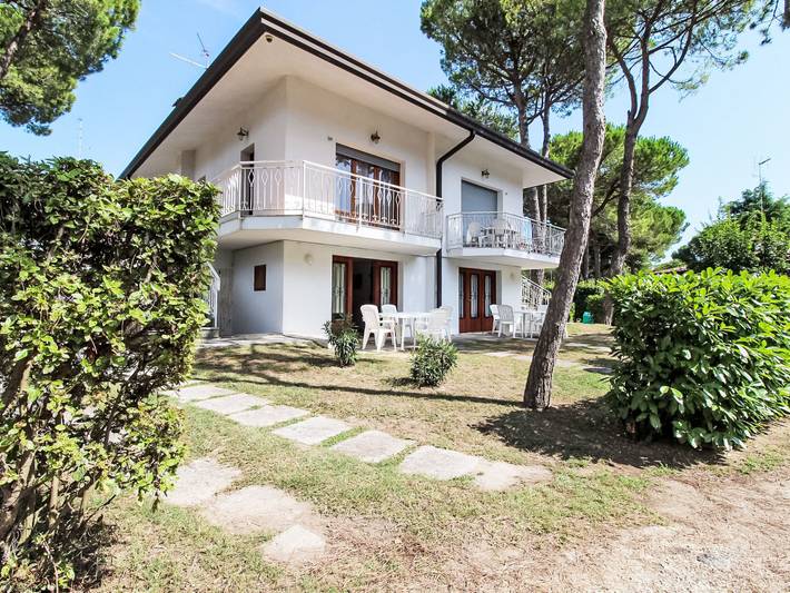 Appartamento per 7 persone, con giardino, con animali domestici a Lignano Sabbiadoro