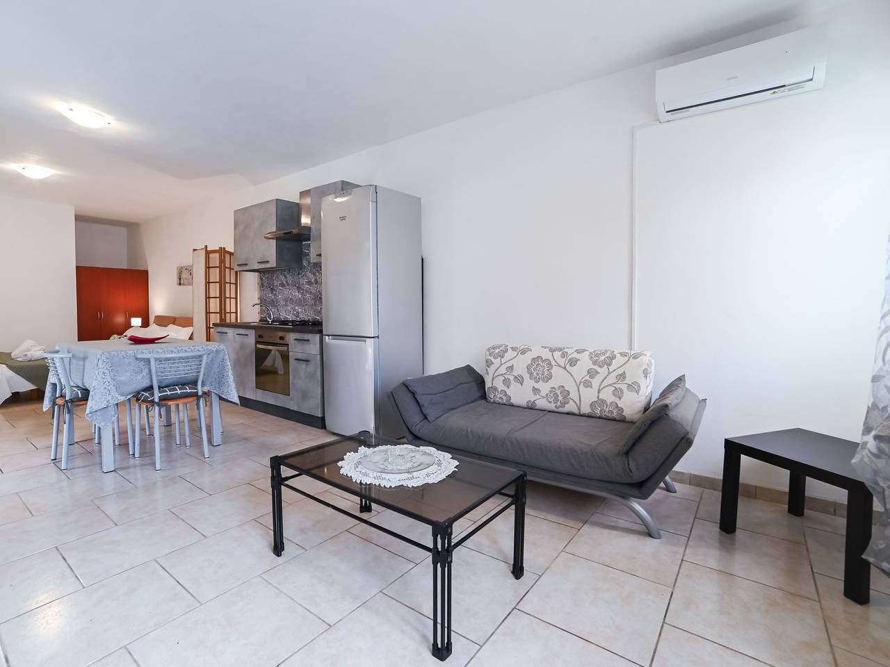 Paolos Trullo im Herzen der Landschaft in San Vito dei Normanni, Salento