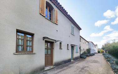 Gîte pour 4 personnes, avec terrasse et jardin à Saint-Laurent-de-la-Cabrerisse