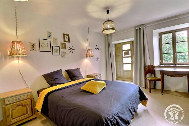 Gîte pour 2 personnes, avec Terrasse ainsi que Jardin et Vue en Bretagne