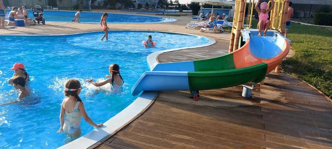 Maison d’hôte pour 3 personnes, avec vue et piscine ainsi que vue sur le lac et balcon dans Constanța - 3