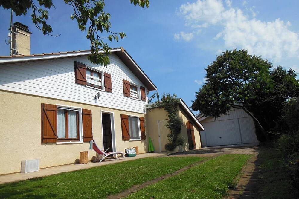 Location De Vacances pour 6 Personnes dans Lanton, Bassin d'Arcachon