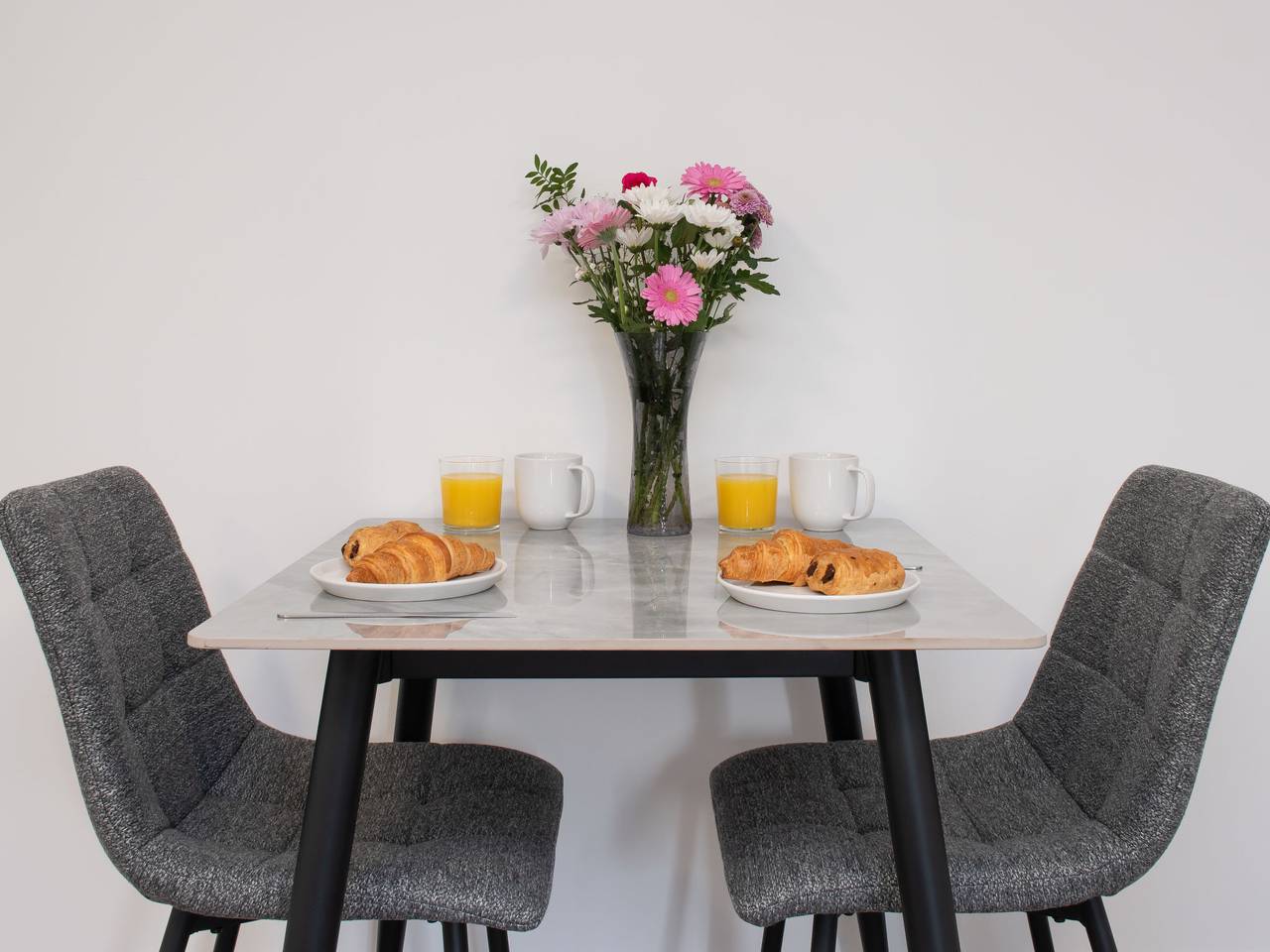 Entire apartment, Harbour Nights Deluxe 7A in Lossiemouth, Moray