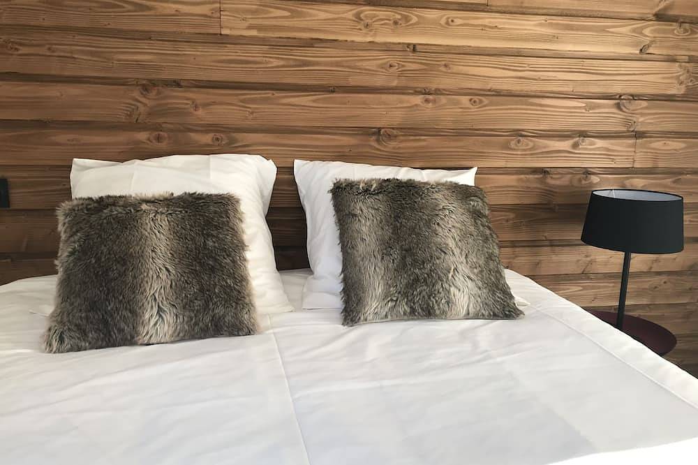 Apartamento entero, 4-6 Pers apartment in the heart of the Chartreuse at the foot of the ski slopes in Sarcenas, Isère