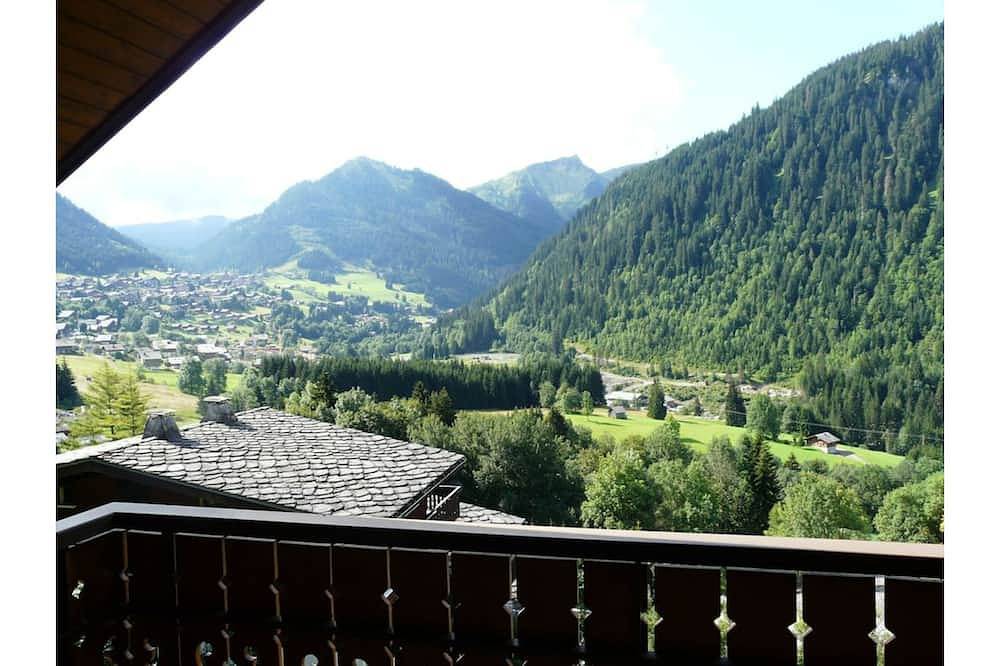 Châtel - Roitet : 3P apartment, quiet, breathtaking view in Chalet Lou P'nots  in Châtel, Les Portes du Soleil