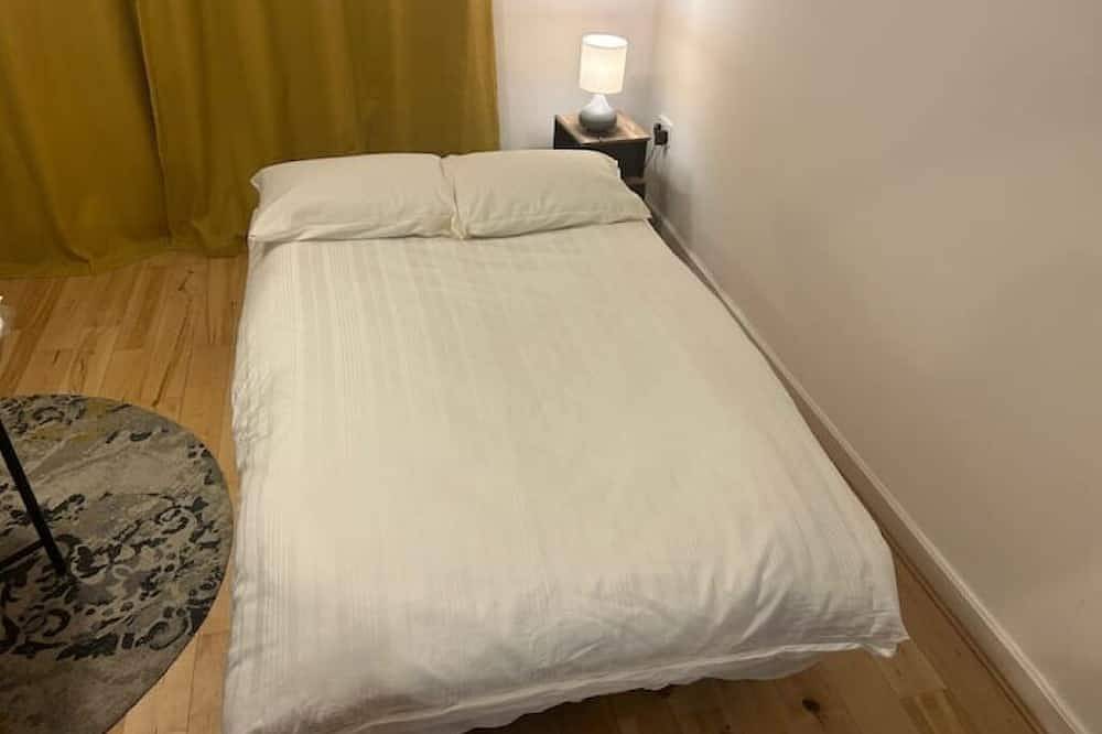 Entire apartment, Condo with sea views in County Wexford, Ireland in Wexford, County Wexford