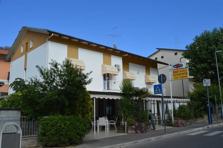 Appartamento per 2 persone, con Terrazza e Giardino a Pinarella