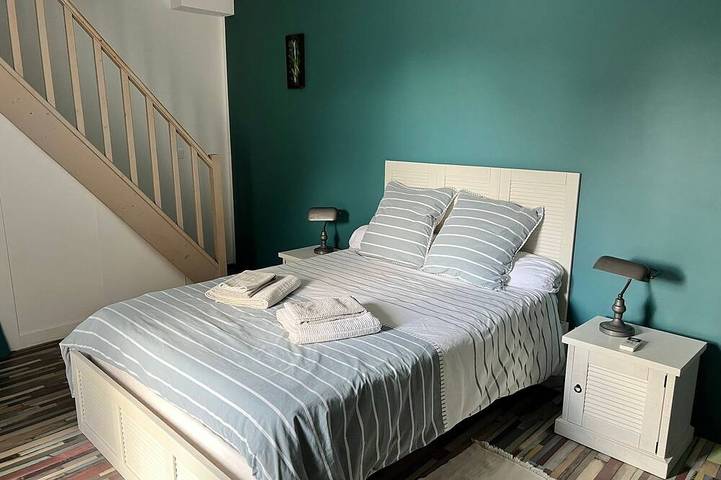 Gîte pour 8 personnes, avec jardin à Ribaute-les-Tavernes - 2