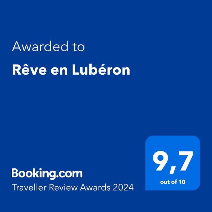 Location de vacances pour 4 personnes, avec Terrasse et Jardin ainsi que Piscine et Vue à Lauris - 2