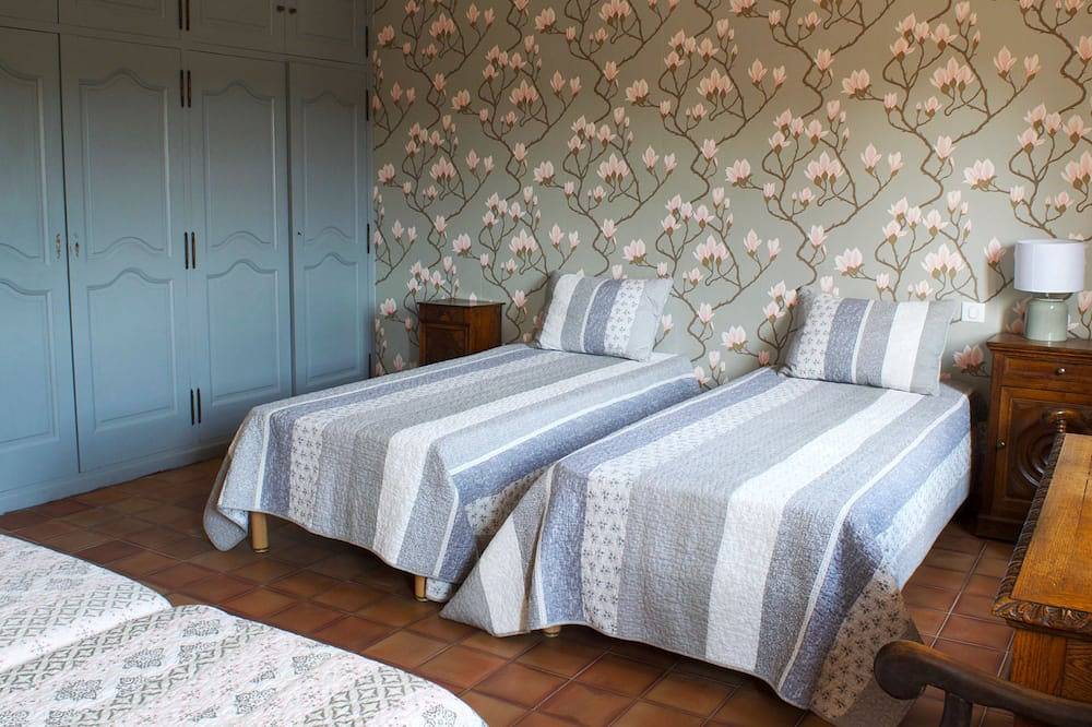 Außergewöhnliches Mas Provençal, komplett renoviert bei Grasse in Peymeinade, Mittelmeerküste (Frankreich)
