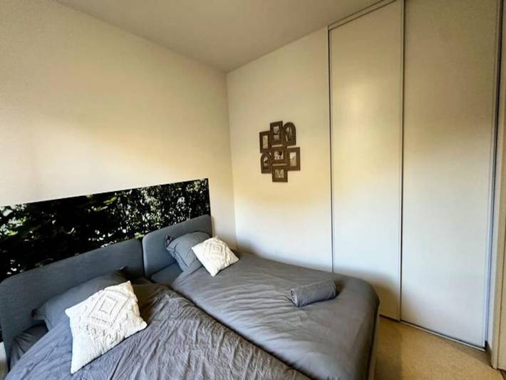 Gîte pour 5 personnes, avec piscine et balcon, animaux acceptés à Avène