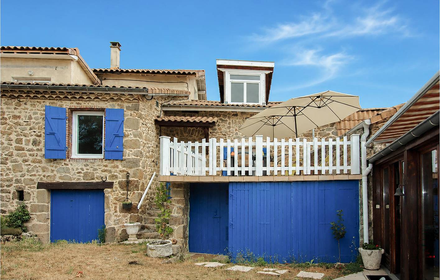 Gemütliche 1-Zimmer-Wohnung mit Garten, WLAN und kostenlosen Parkplätzen in der Nähe von Bagnols-sur-Cèze in Bagnols-sur-Cèze, Nimes und Umgebung