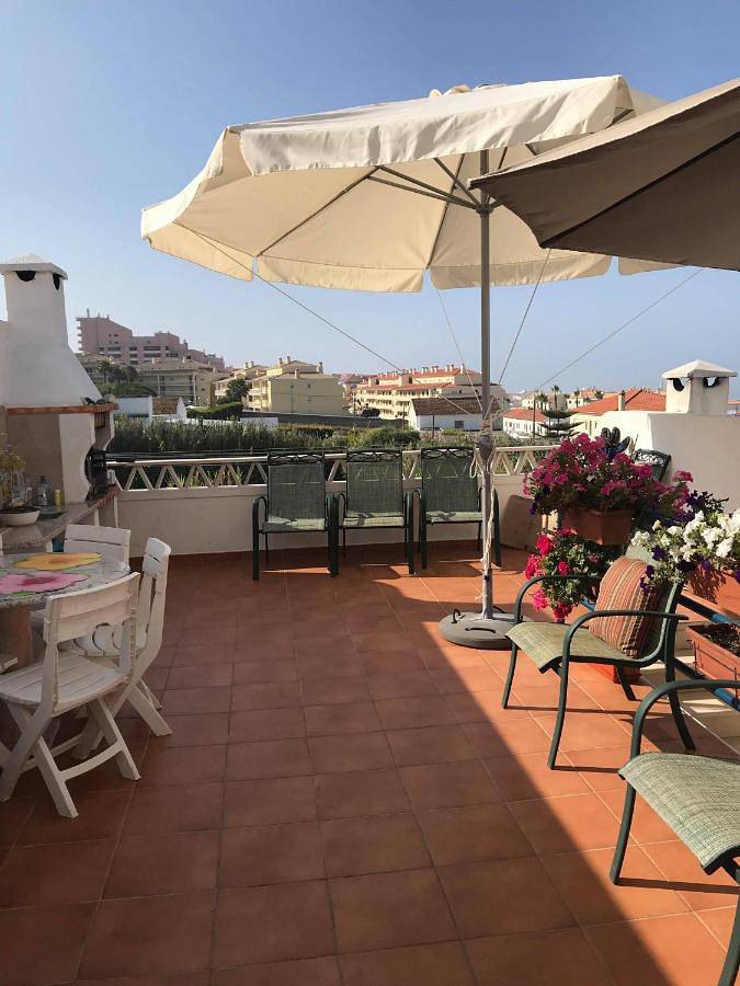 Apartamento de férias para 5 pessoas, com vista e terraço em Ericeira