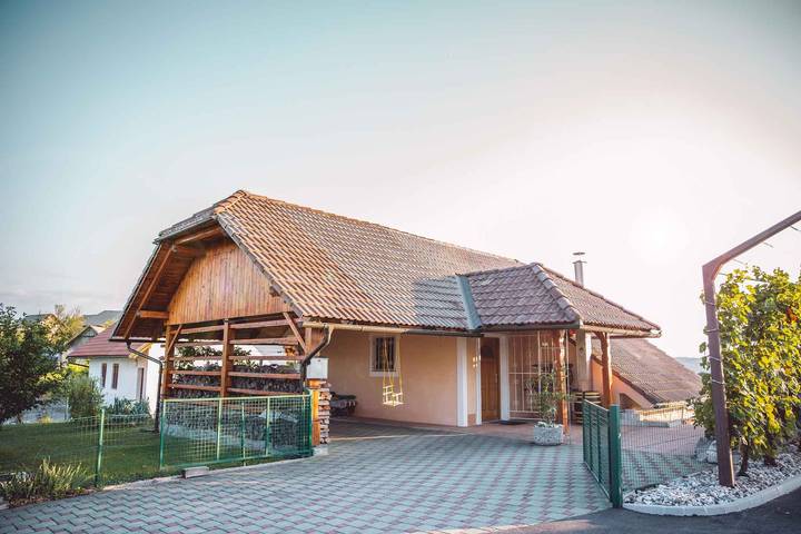 Ferienhaus für 5 Personen, mit Balkon in Slowenien
