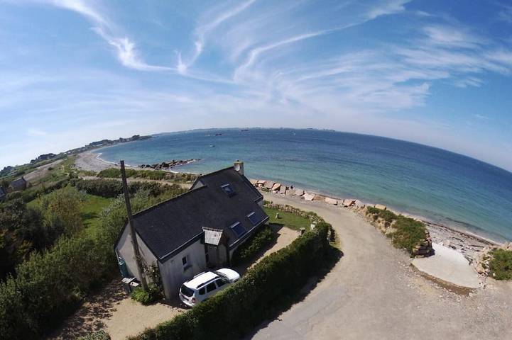 Location de vacances pour 4 personnes, avec jardin et terrasse à Pleubian