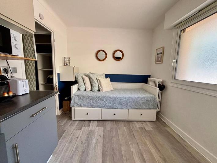 Gîte pour 3 personnes dans Office de Tourisme d'Antibes - 2