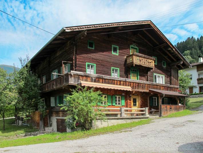 Landhaus für 25 Personen, mit Terrasse und Garten