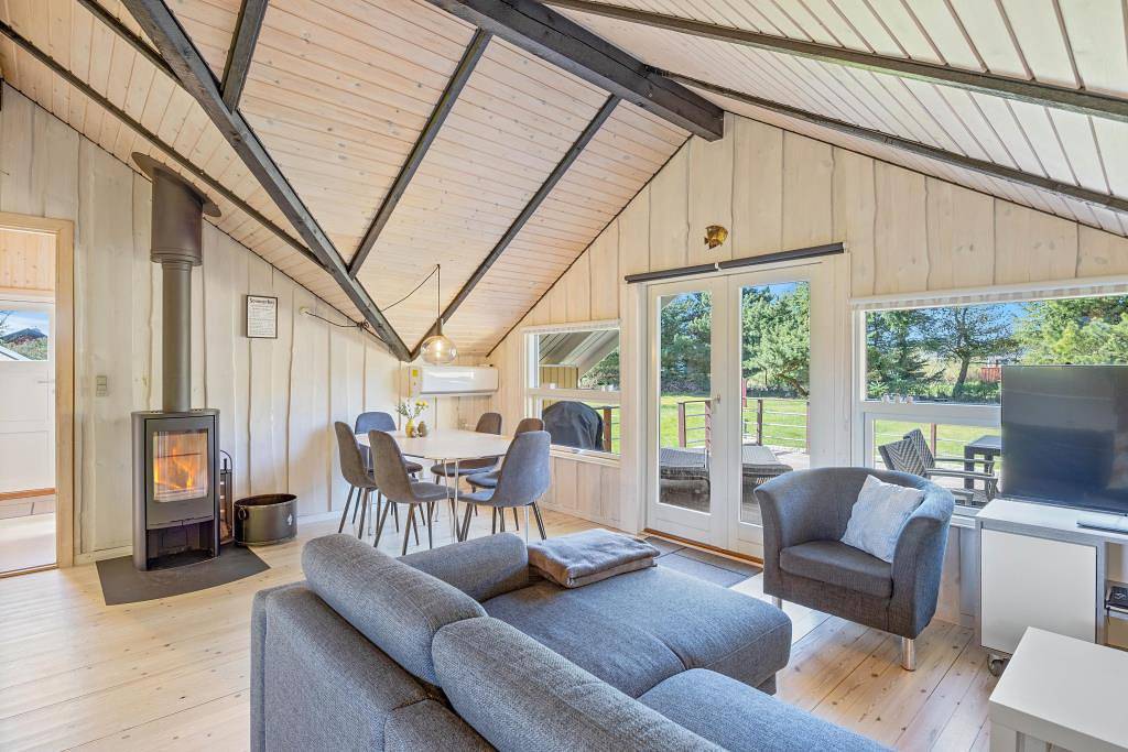 Charmantes Ferienhaus für 4 Personen in Bjerregård, Holmsland Klit