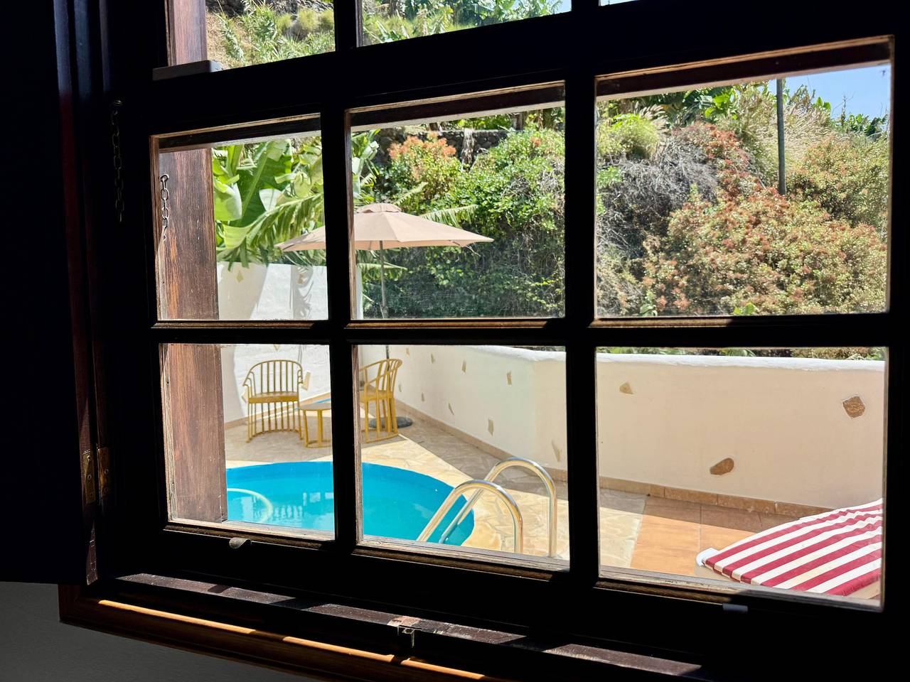 Ferienhaus 'Casa Castro' mit Bergblick, privatem Pool und Wlan in Tazacorte, La Palma Süd