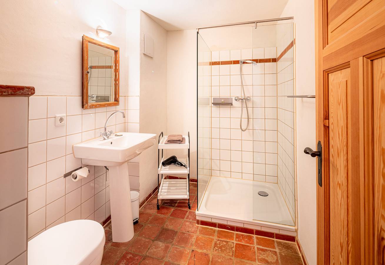 Ganze Ferienwohnung, Hotel Stadthaus - Kleines Doppelzimmer, 20 m², 1-2 Personen in Arnstadt, Thüringer Kernland