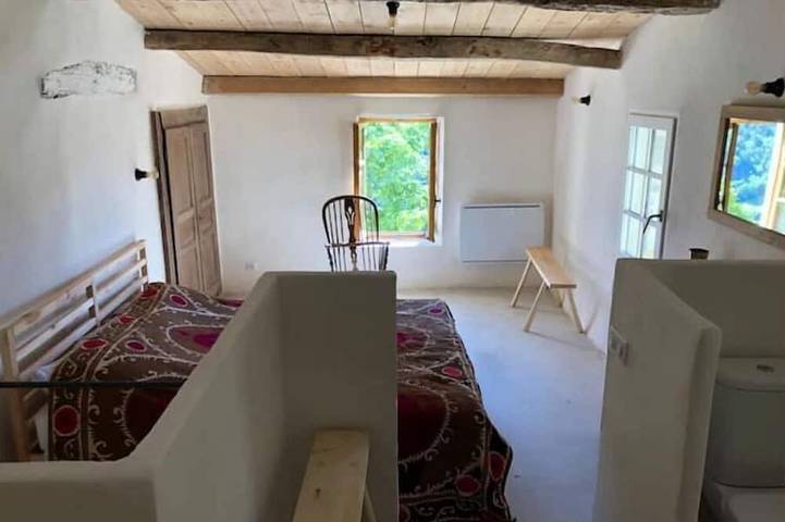 Location de vacances pour 2 personnes, avec Jardin à Montaulieu - 2