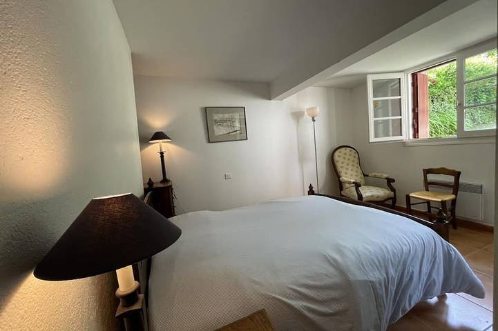 Location de vacances pour 8 personnes, avec jardin à Montory - 2