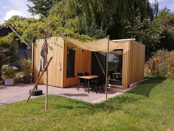 Cottage pour 4 personnes, avec jardin ainsi que vue et terrasse dans Huttendorf