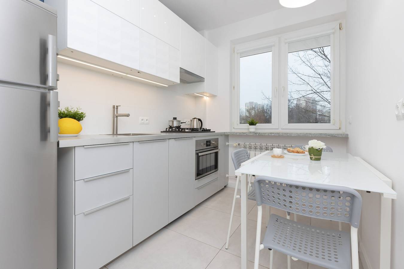 Entire apartment, Portofino 6 Modern Apartment Remote Work in Warsaw Śródmieście, Warsaw