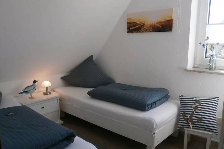 Ganze Wohnung, Sehr ansprechende u. gepflegte Ferienwohnung in zentraler Lage;  Wlan kostenlos in St. Peter-Bad, St. Peter-Ording