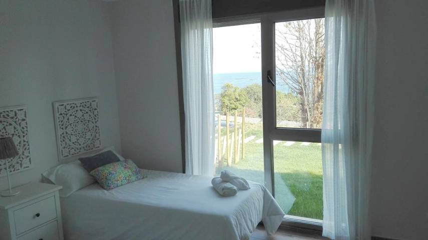 Location de vacances pour 6 personnes, avec jardin et vue à Cangas - 2