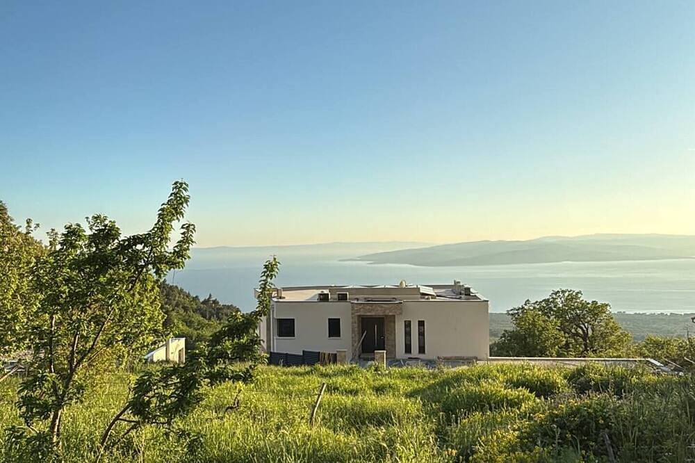 New 2025 - Villa Sarah - Makarska Riviera - infinity pool - privacy in Promajna, Makarska Riviera