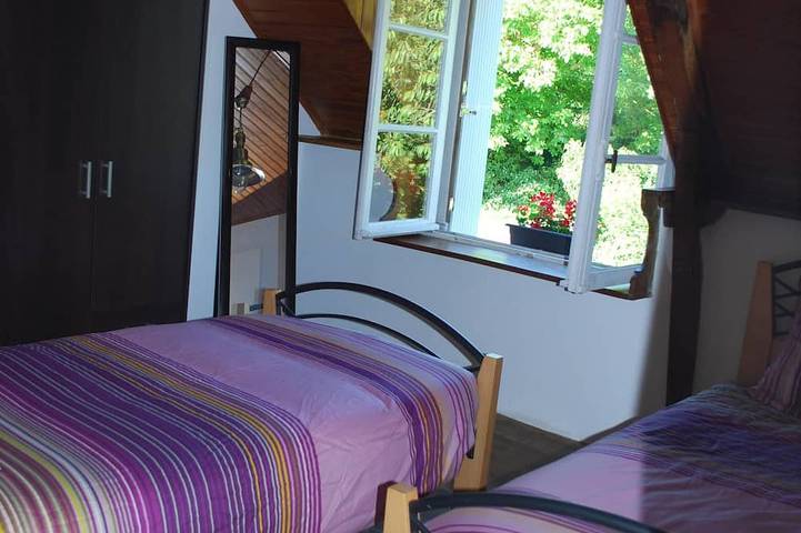 Location de vacances pour 8 personnes, avec balcon et jardin à Guégon - 3