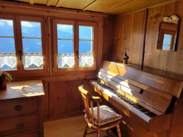 Glamping voor 8 Personen in Schattdorf, Westerse Alpen, Afbeelding 3