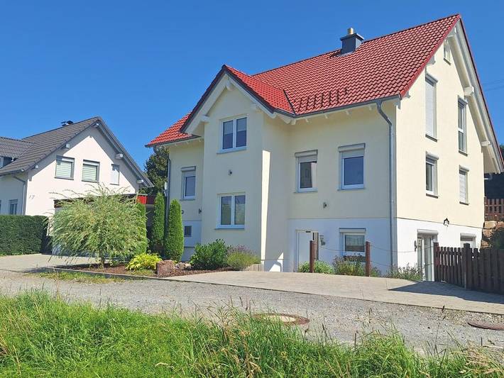 Ferienwohnung für 3 Personen, mit Terrasse und Ausblick in Wolfegg