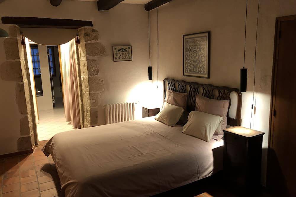 Traditionelle-Cottage-Salle de bain privée-Vue sur la campagne in Blis-et-Born, Périgord Blanc