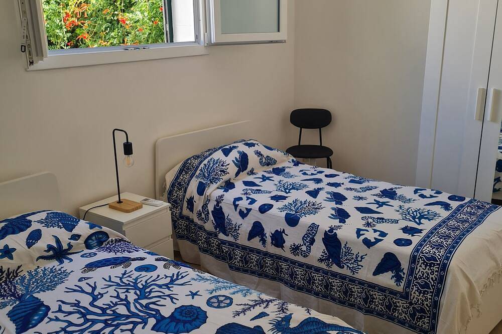 Small villa in Mondello, a few steps from the sea in Mondello, Palerme