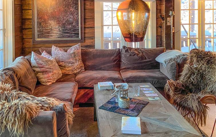 Ferienhaus für 9 Personen mit Terrasse in Nissedal