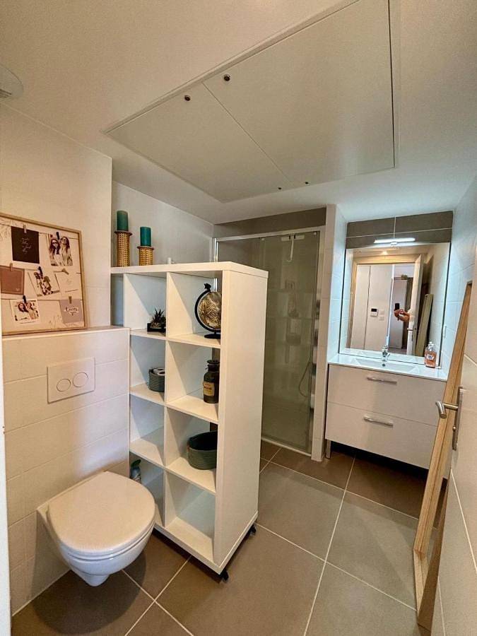 Gîte pour 4 personnes, avec terrasse dans Port de Saint-Jean - 2