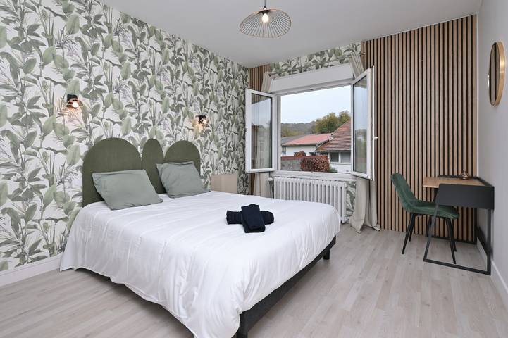 Gîte pour 2 personnes, avec jardin à Salies-du-Salat