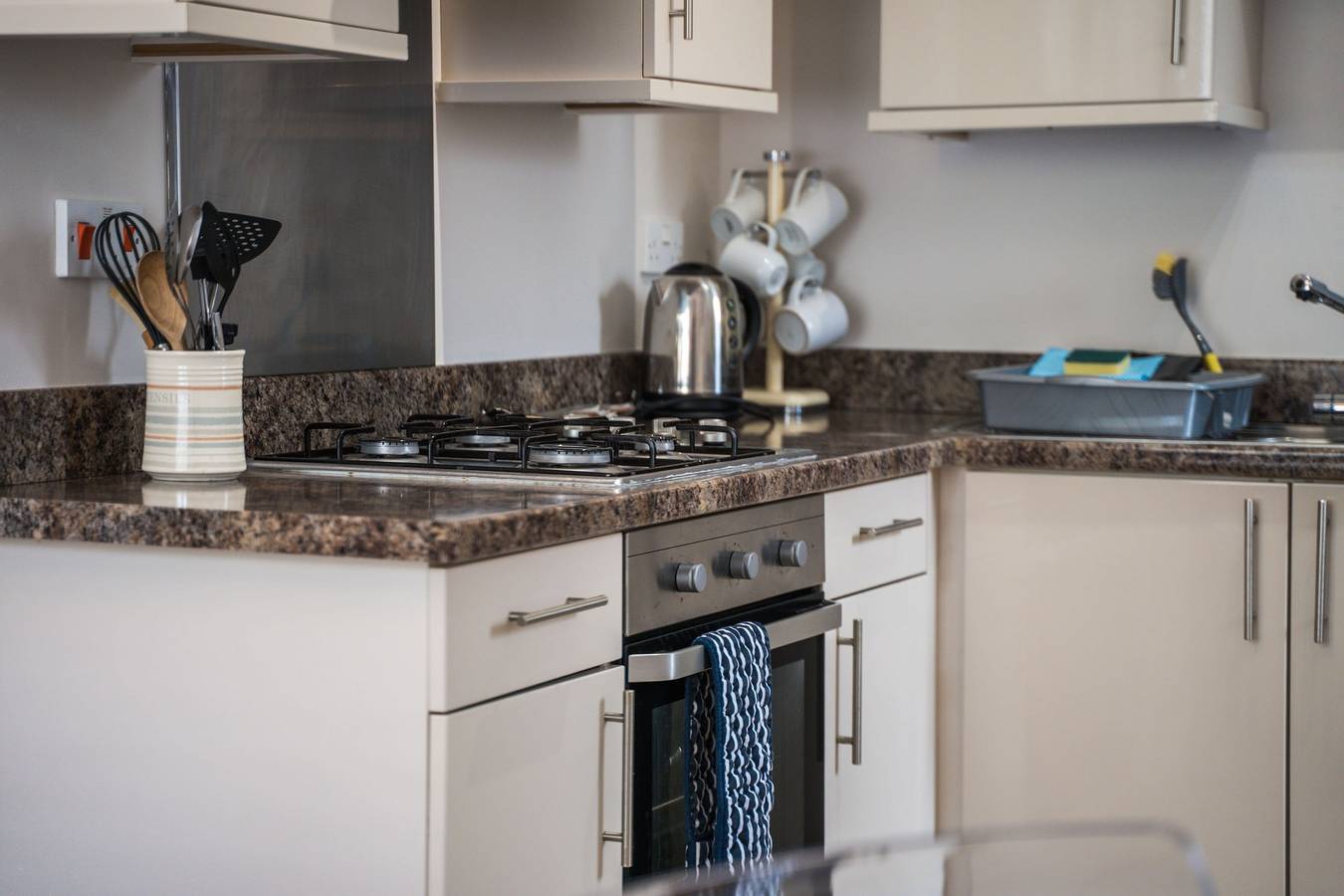 Apartment 11 Astor House in Torquay, Torbay