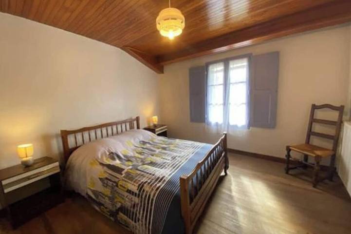 Location de vacances pour 3 personnes, avec terrasse à Mostuéjouls - 2