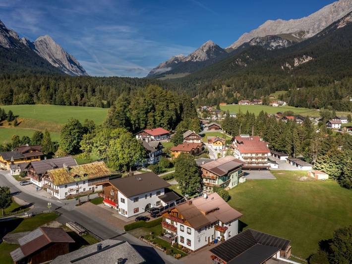 Ferienwohnung für 3 Personen, mit Balkon und Garten in Leutasch - 3