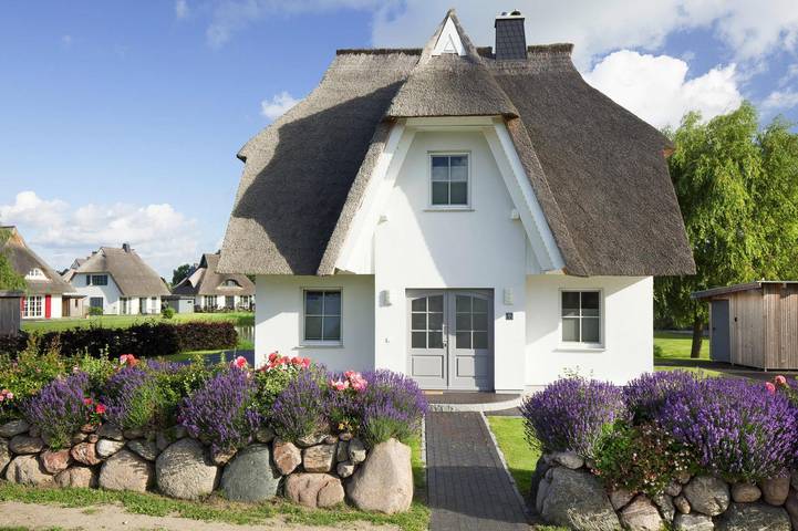 Ferienhaus für 4 Personen, mit Terrasse und Sauna sowie Garten in Bodstedt