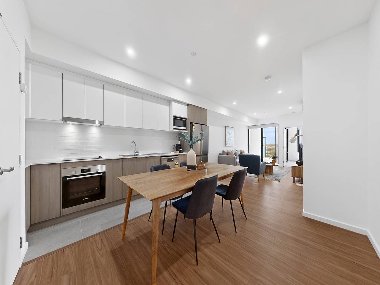 Hel leilighet, Stilig leilighet med 2 soverom og nye møbler in Cannington, Perth