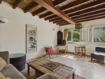 Gîte pour 7 personnes, avec jardin et terrasse, animaux acceptés à Plazac