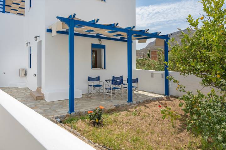 Gîte pour 2 personnes, avec Balcon et Jardin dans Sérifos