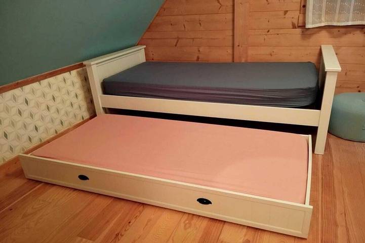 Location de vacances pour 7 personnes, avec terrasse et piscine, animaux acceptés à Peyrillac-et-Millac - 4