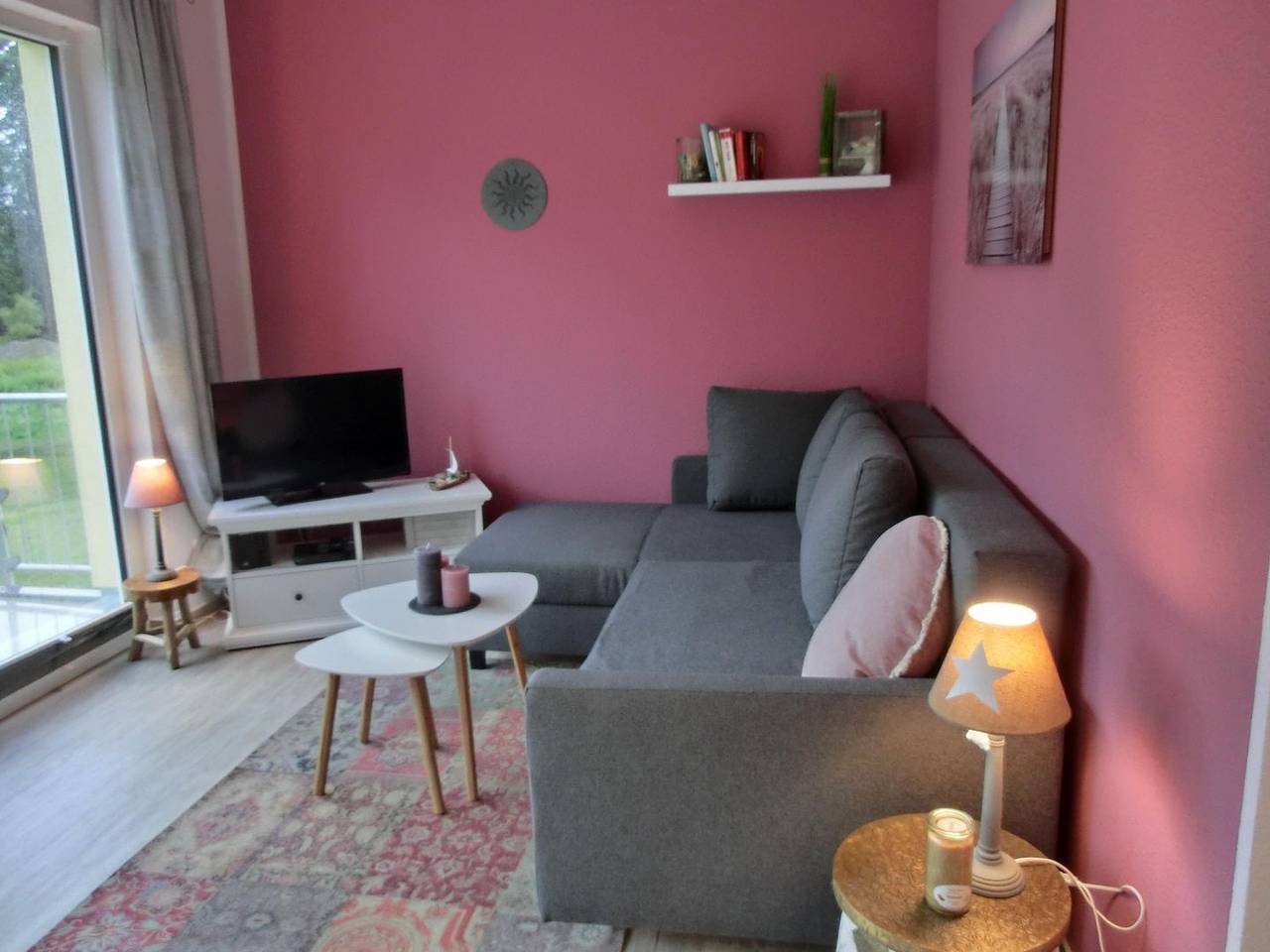 Ganze Wohnung, 2-Zimmer-Ferienwohnung für 3 Pers. mit Wlan in Gelbensande, Rostock und Umgebung