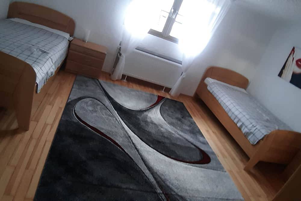 Ganze Wohnung, Gemütliche und renovierte Ferienwohnung 70 m2 in Völklingen, Saarbrücken & Umgebung