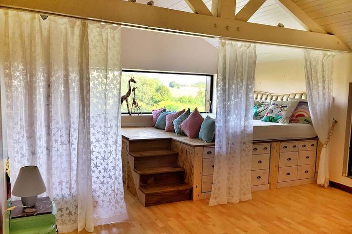 Gîte pour 5 personnes, avec terrasse ainsi que jardin et piscine à Vicq-sur-Gartempe - 2